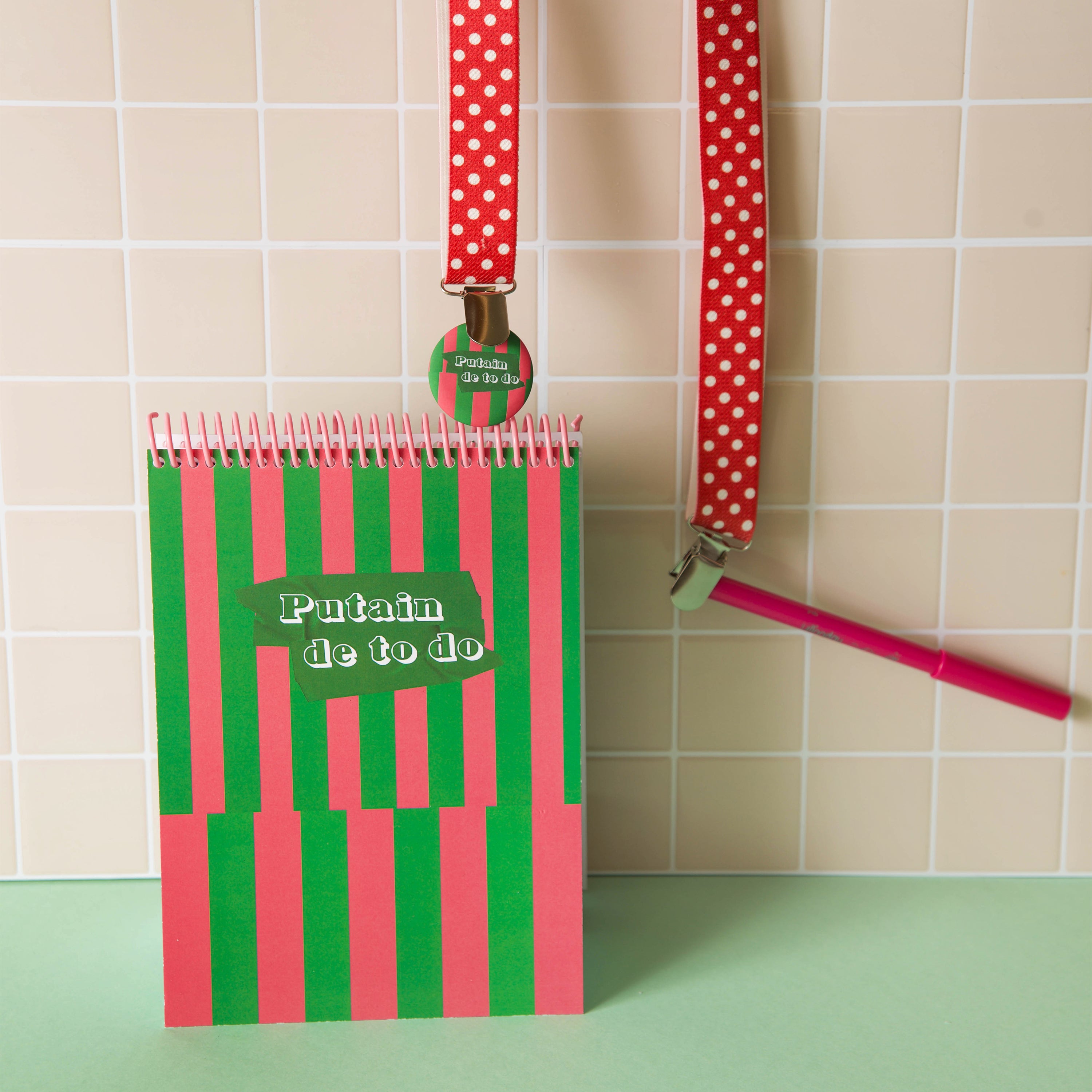 Carnet "PUTAIN DE TO DO" -A5-Badge inclus MauvaisesGraines